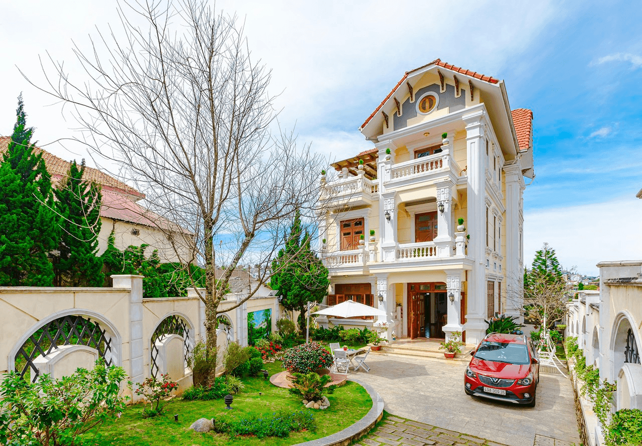 Villa Sân Vườn